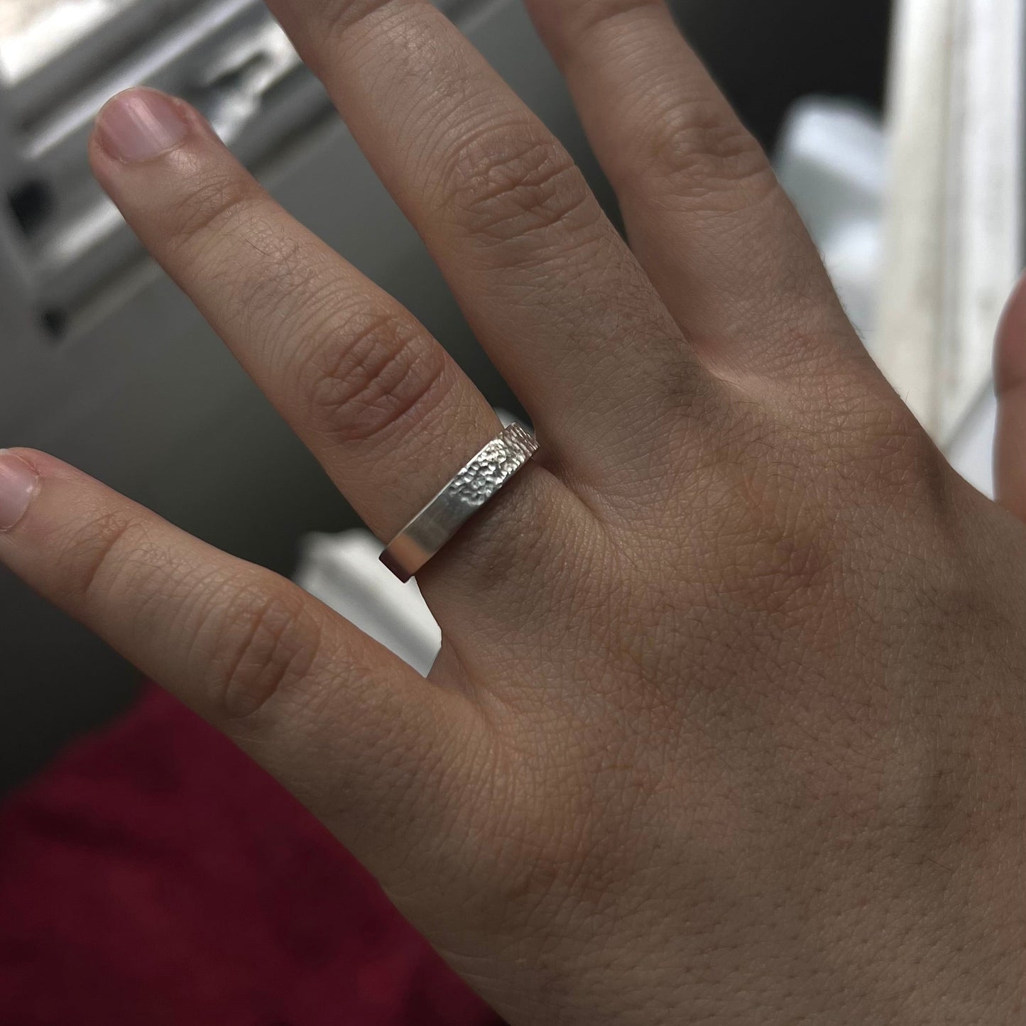 Bague réalisé lors d'une initiation a rennes, fabriquez votre anneau en argent