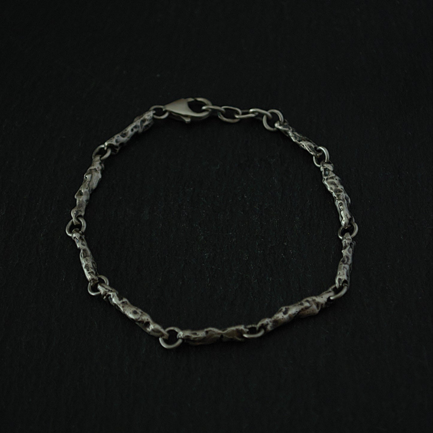 Bracelet Érosion en argent 925 brut fait main – Fonte au sable – Design organique texturé bracelet brut pour homme- bracelet brut pour femmes - bracelet en argent organique- bracelet cadeau homme 